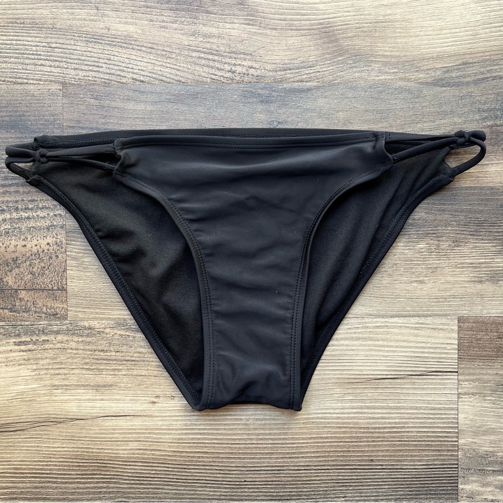 Xhilaration Bikini Bottom Black Medium